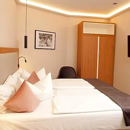 Schweriner Hof Hotel Stralsund